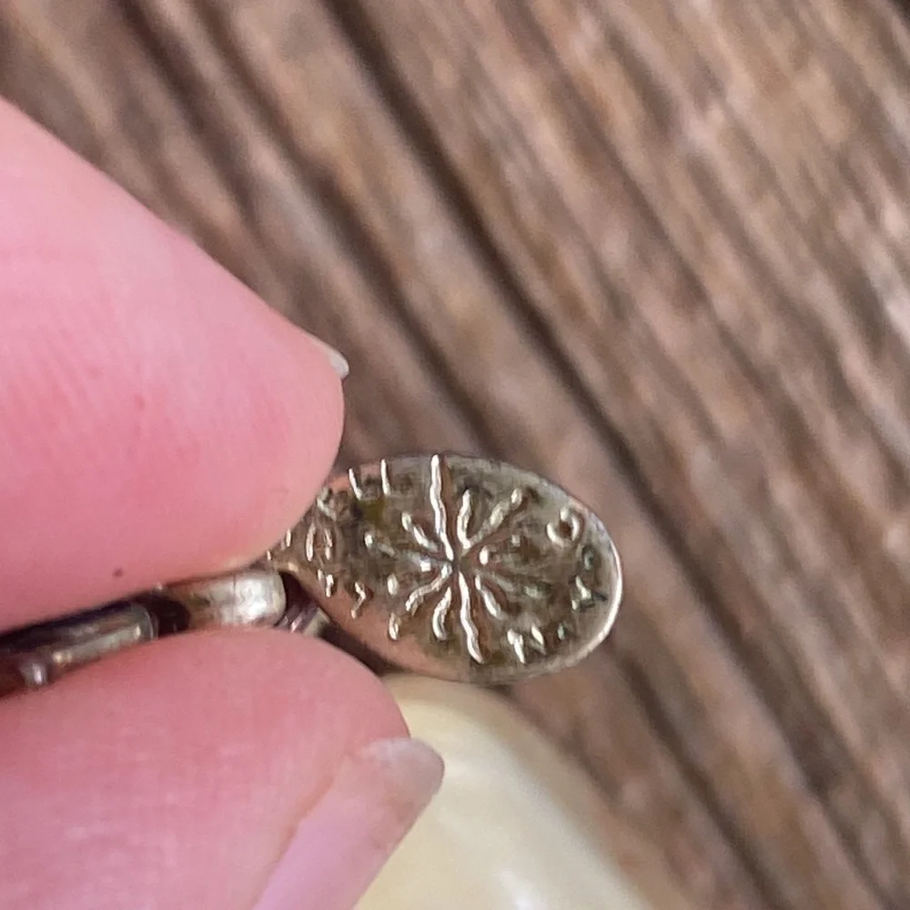 VTG Lydell NYC Acrylic stone Beaded Necklace Triple Strand Gold Tone statement - Picture 5 of 8